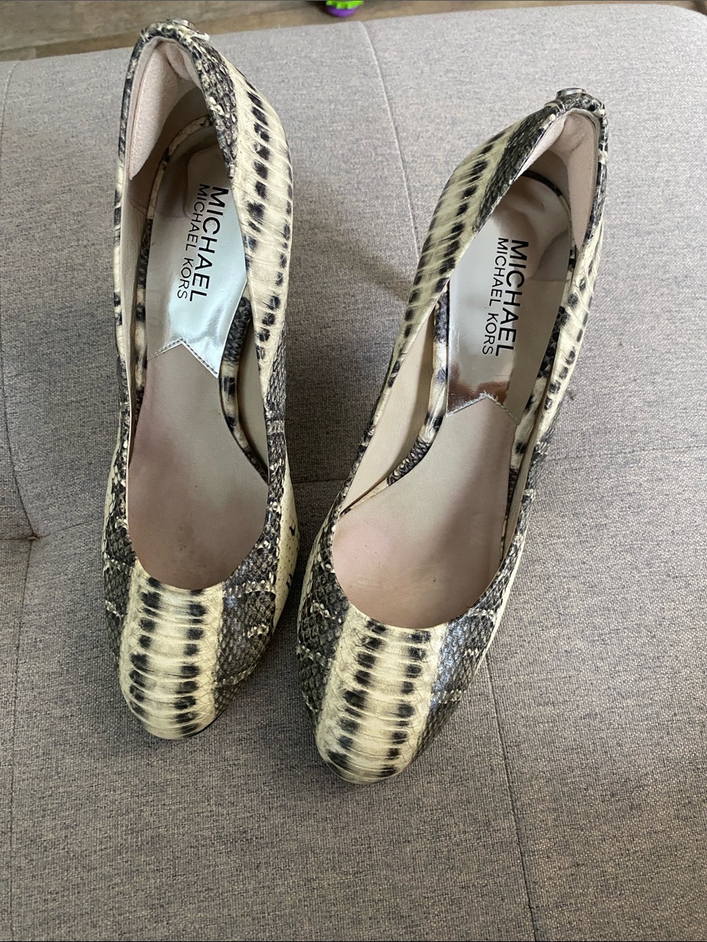 Michael Kors Women's Snake-Print Pumps in Cream and Brown